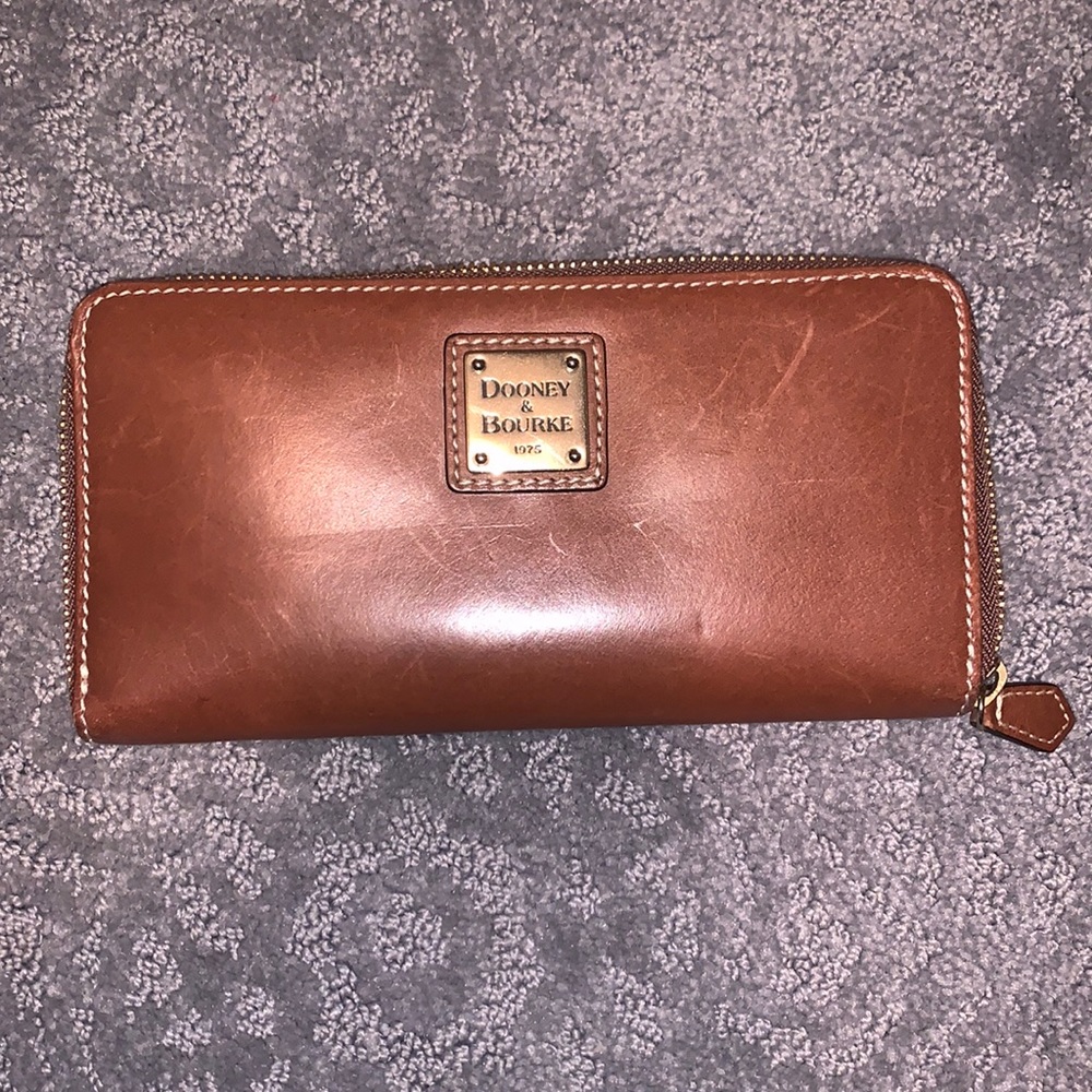 Used Dooney & Bourke Brown Leather Wallet